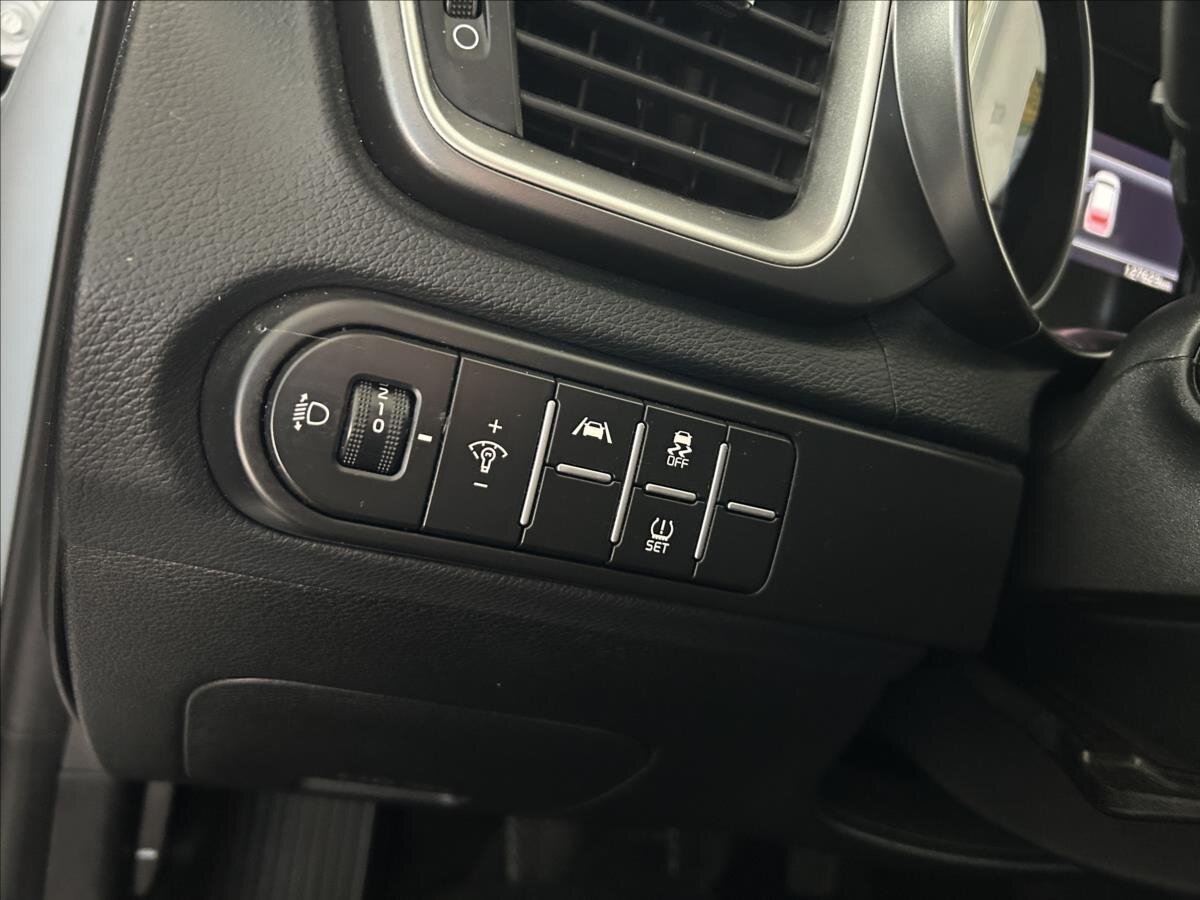 KIA Ceed Kombi 1,5 l 118 kw