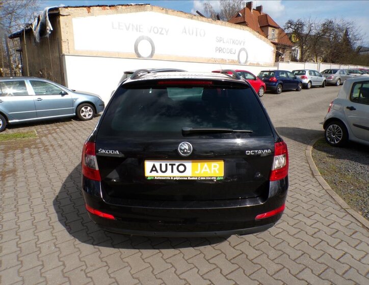 Škoda Octavia Kombi 1,2 l 77 kw