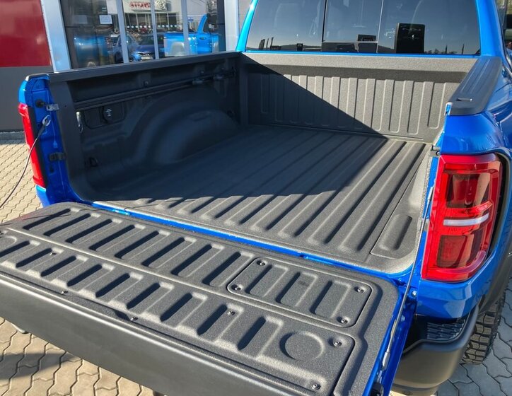 Dodge RAM Pick-up 3,0 l 403 kw