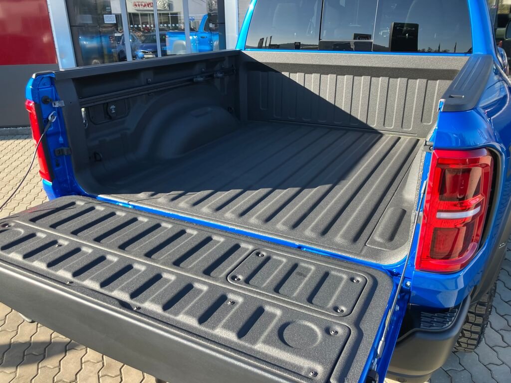 Dodge RAM Pick-up 3,0 l 403 kw