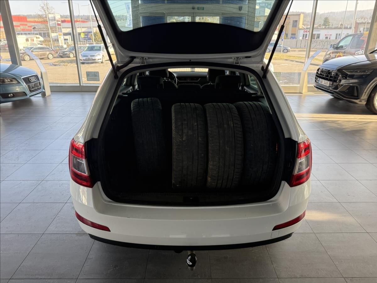 Škoda Octavia Kombi 1,6 l 77 kw