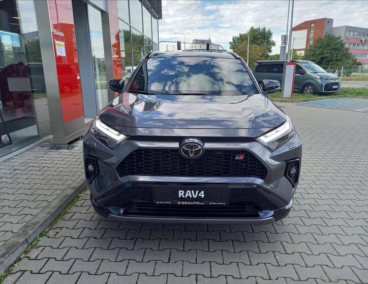 Toyota RAV4 2