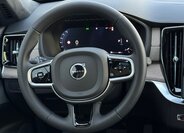 Volvo XC90 SUV / Terénní 2,0 l 184 kw