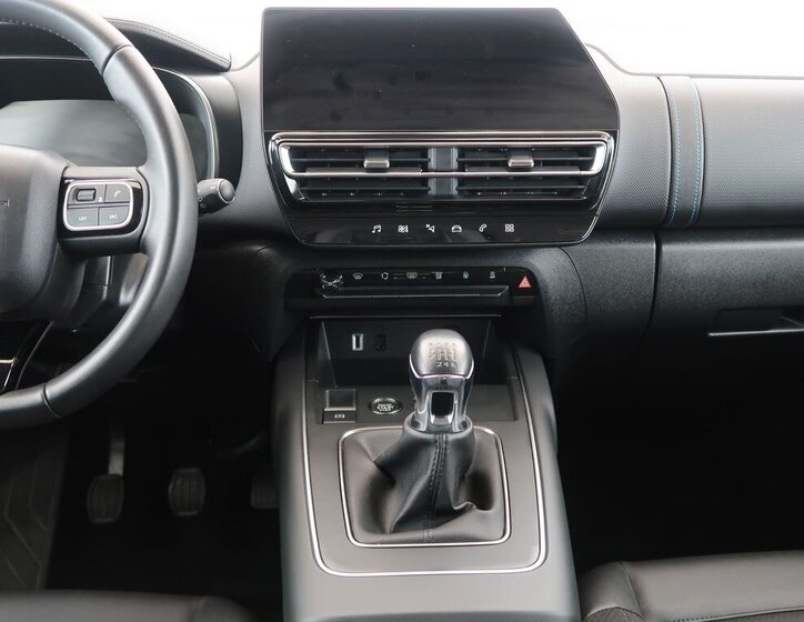 Citroën C5 Aircross SUV / Terénní 1,2 l 96 kw