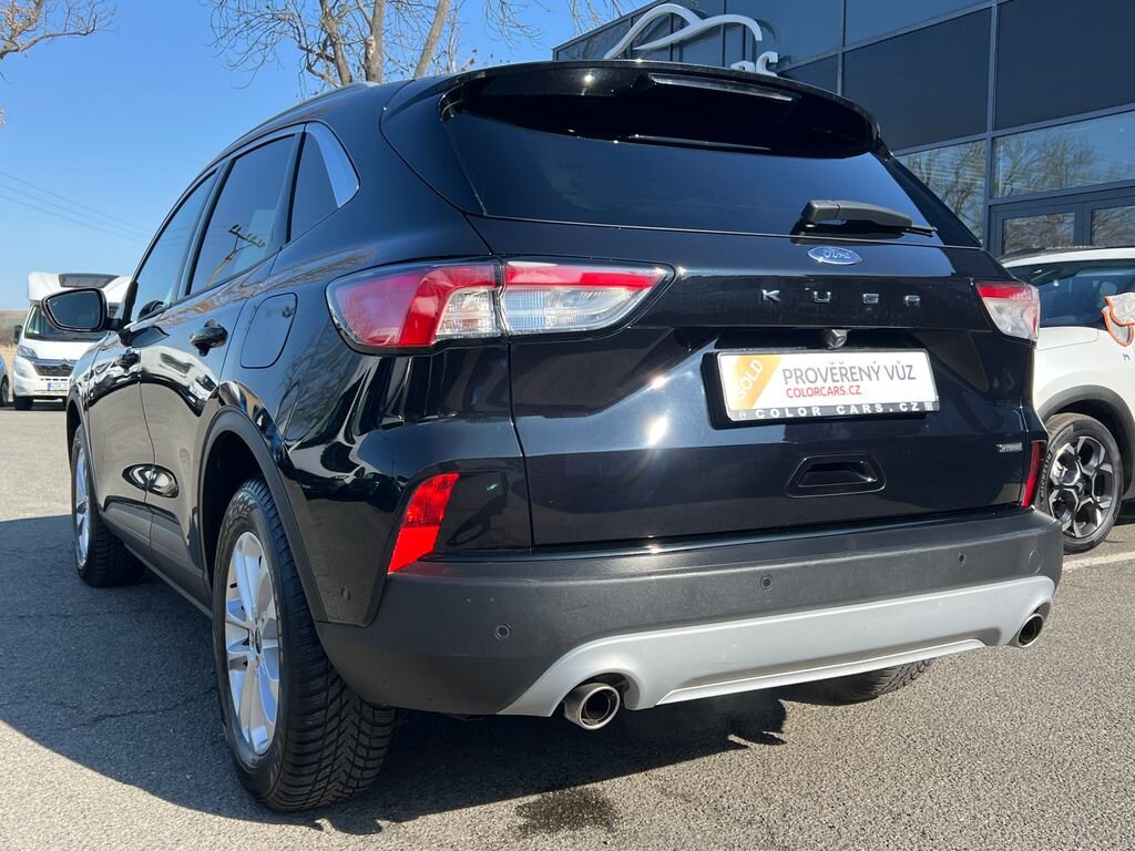 Ford Kuga SUV / Terénní 2,5 l 112 kw