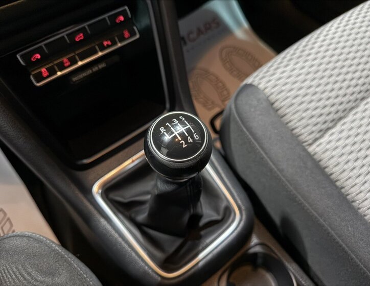 Volkswagen Sharan MPV 2,0 l 103 kw