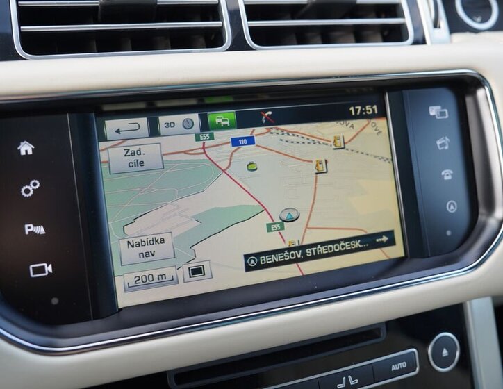 Land Rover Range Rover SUV / Terénní 4,4 l 250 kw