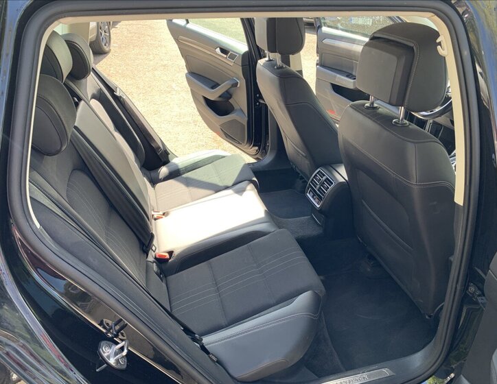 Volkswagen Passat Kombi 2,0 l 140 kw