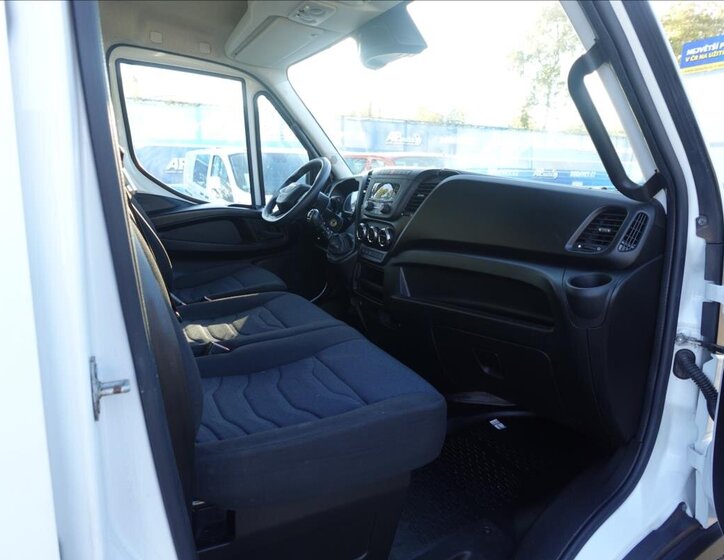 Iveco Daily Ostatní 2,3 l 100 kw