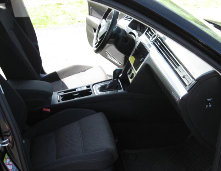 Volkswagen Passat 12