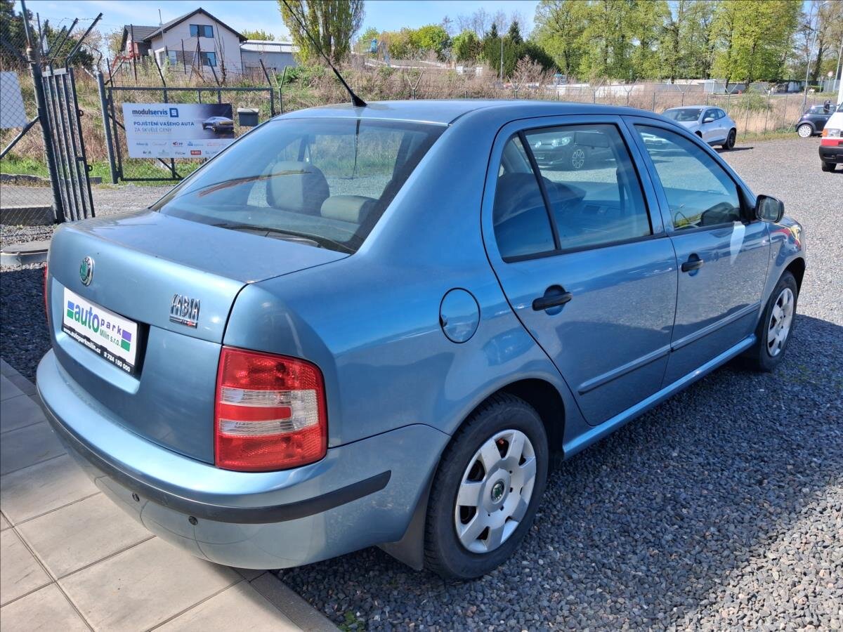 Škoda Fabia Sedan / Limuzína 1,2 l 47 kw