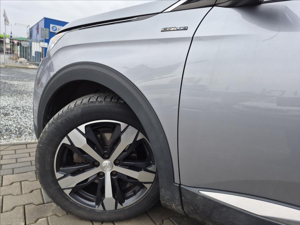 Peugeot 5008 MPV 1,6 l 133 kw