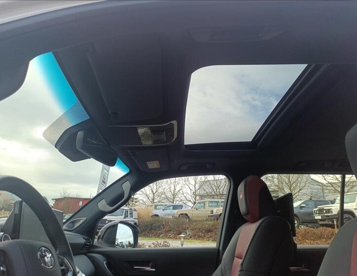 Toyota Land Cruiser Ostatní 3,4 l 305 kw