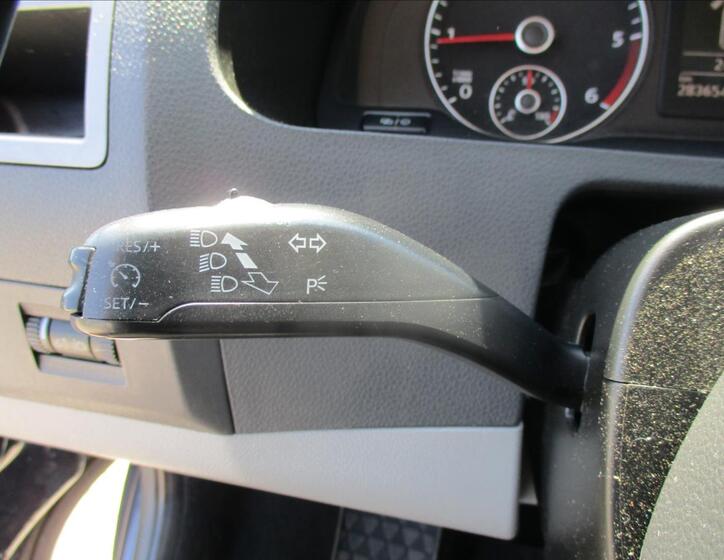 Volkswagen Transporter 18