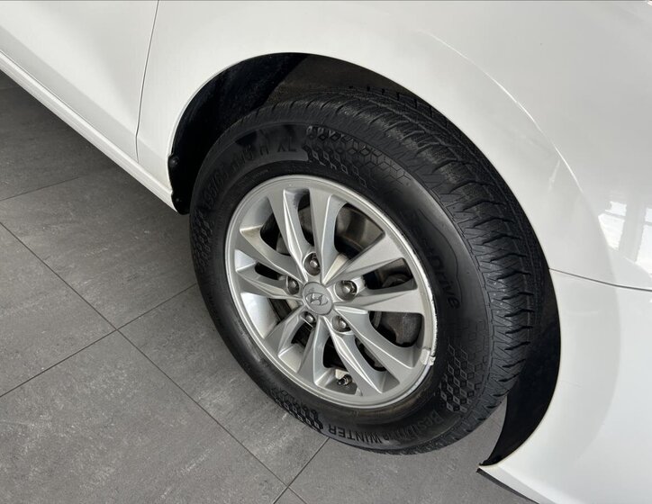 Hyundai i30 Kombi 998,0 88 kw