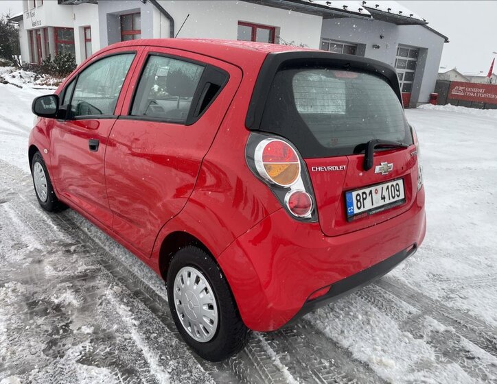 Chevrolet Spark 29