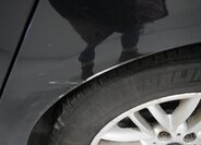 BMW Řada 7 Sedan 6,0 l 327 kw