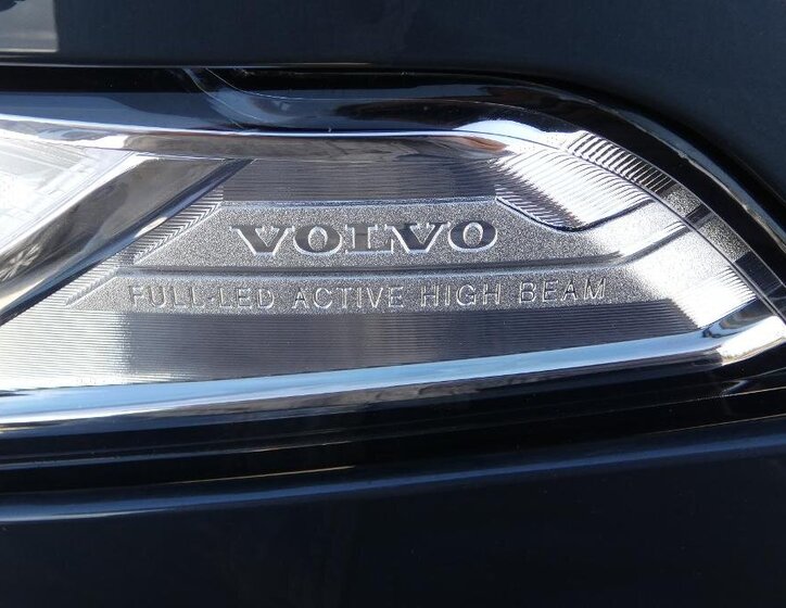 Volvo XC90 SUV / Terénní 2,0 l 173 kw