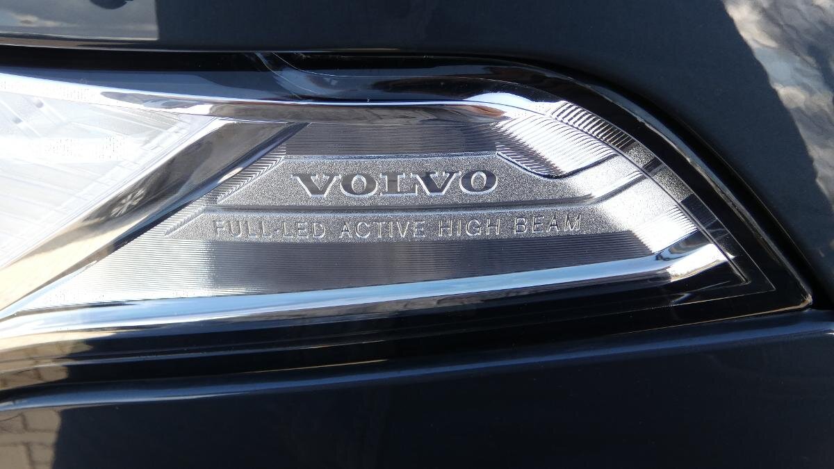 Volvo XC90 SUV / Terénní 2,0 l 173 kw