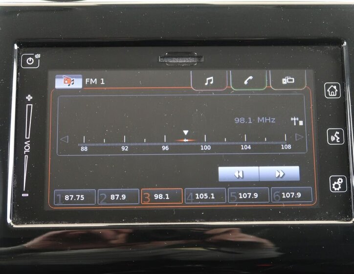 Suzuki Swift Hatchback 1,2 l 61 kw