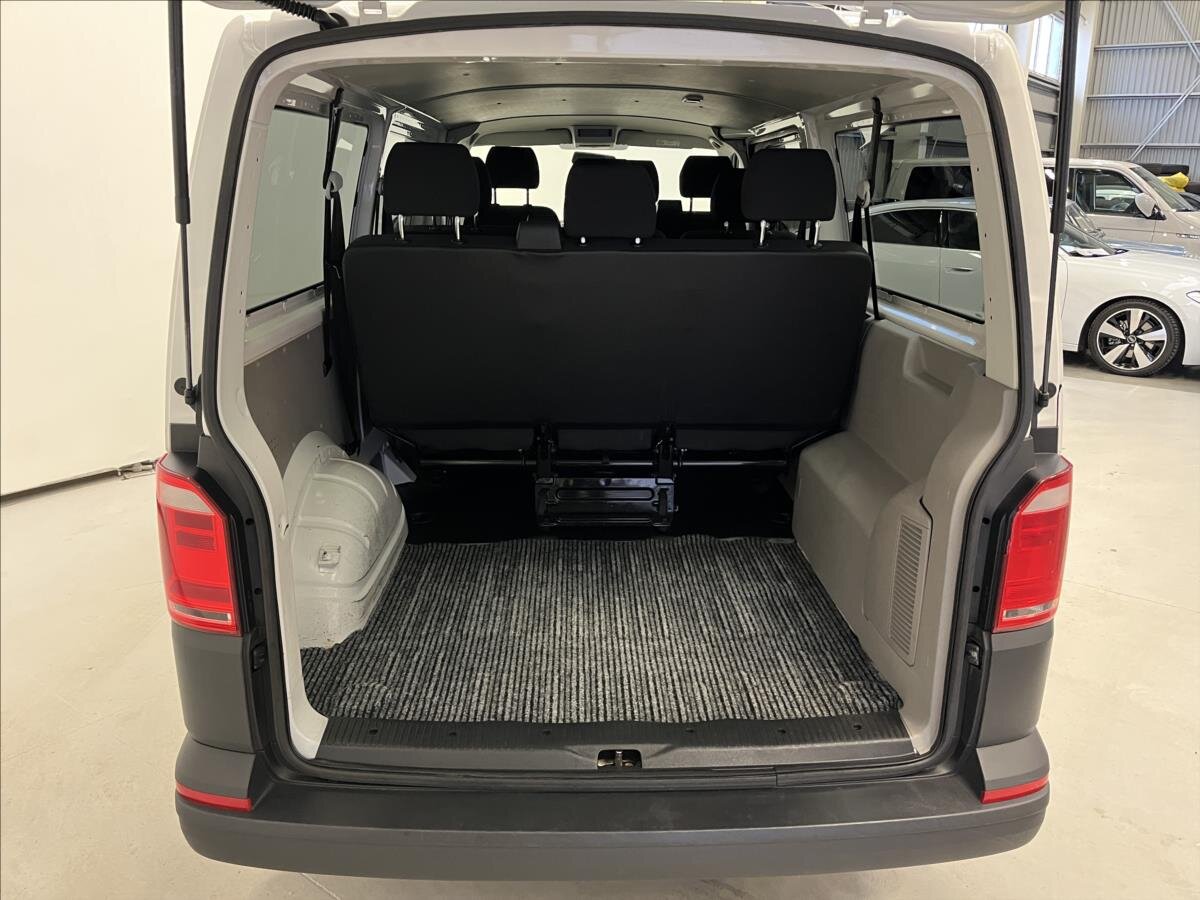 Volkswagen Transporter Kombi 2,0 l 75 kw