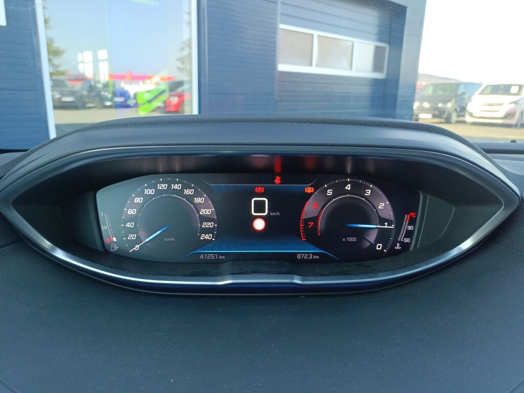 Peugeot 5008 SUV / Terénní 1,2 l 96 kw