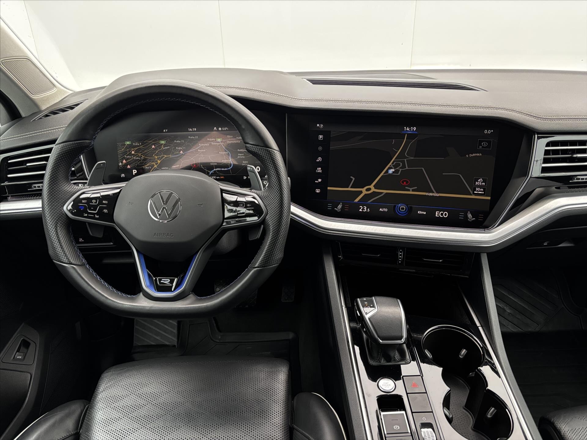 Volkswagen Touareg SUV / Terénní 3,0 l 210 kw