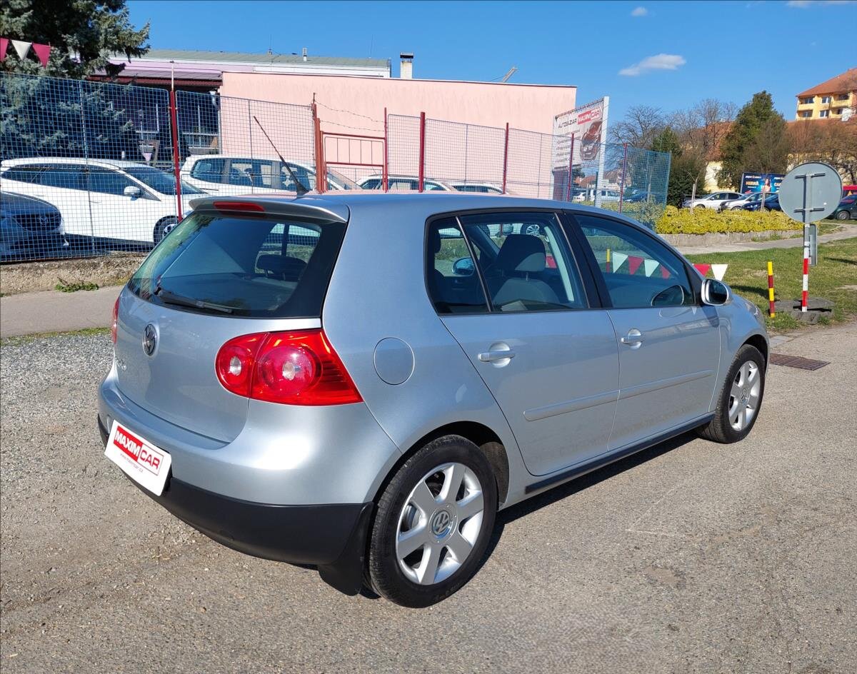 Volkswagen Golf Hatchback 1,4 l 59 kw