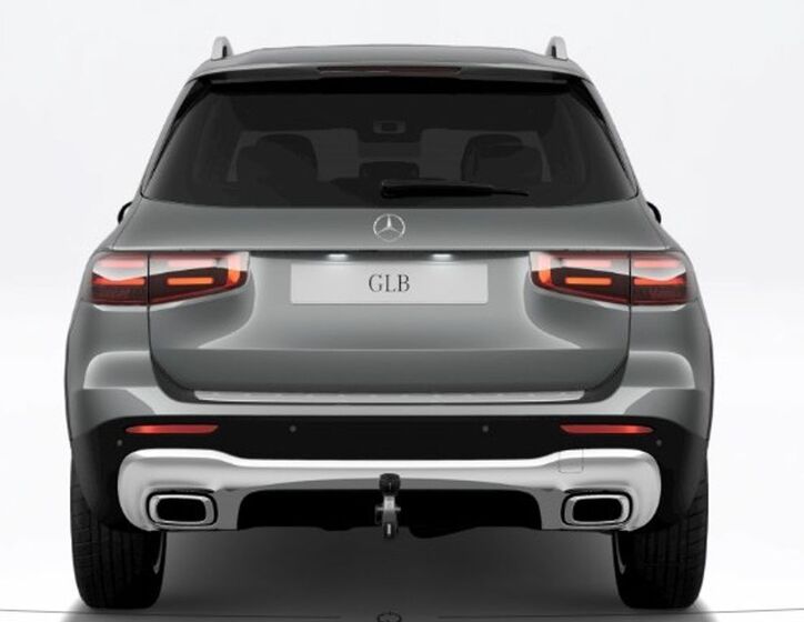 Mercedes-Benz GLB 5
