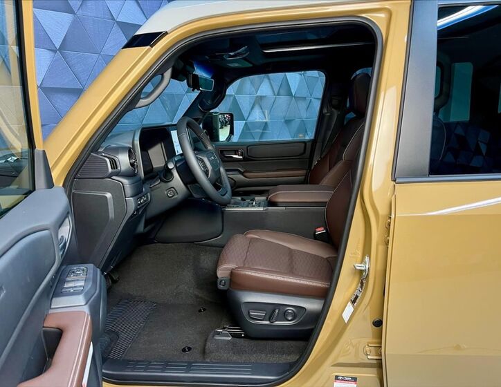 Toyota Land Cruiser 10