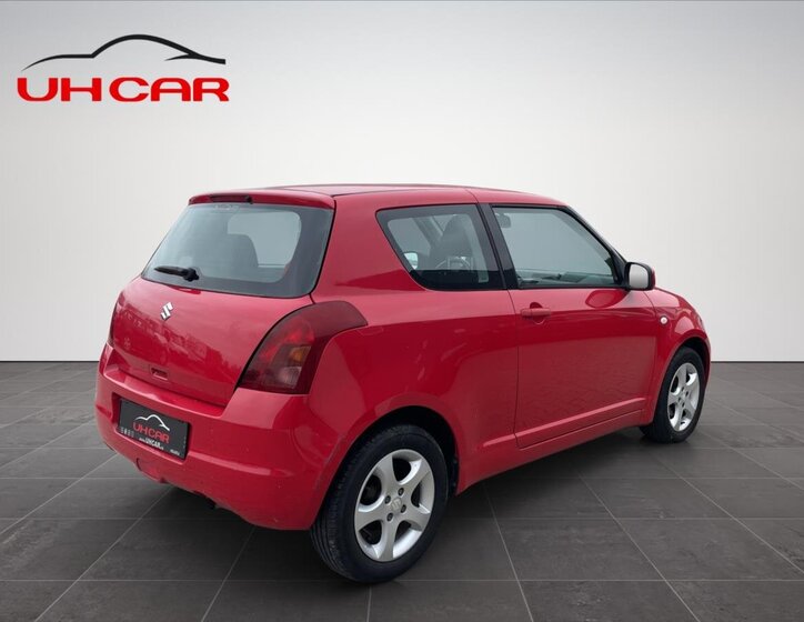 Suzuki Swift Hatchback 1,3 l 67 kw