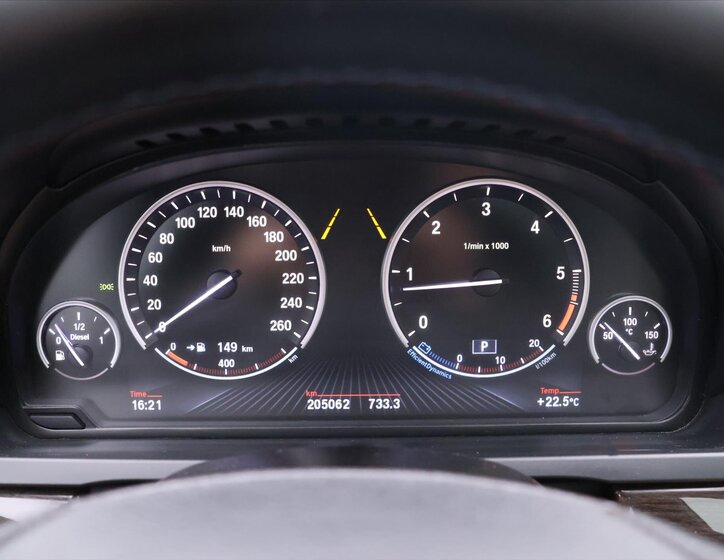 BMW Řada 7 Sedan 3,0 l 190 kw
