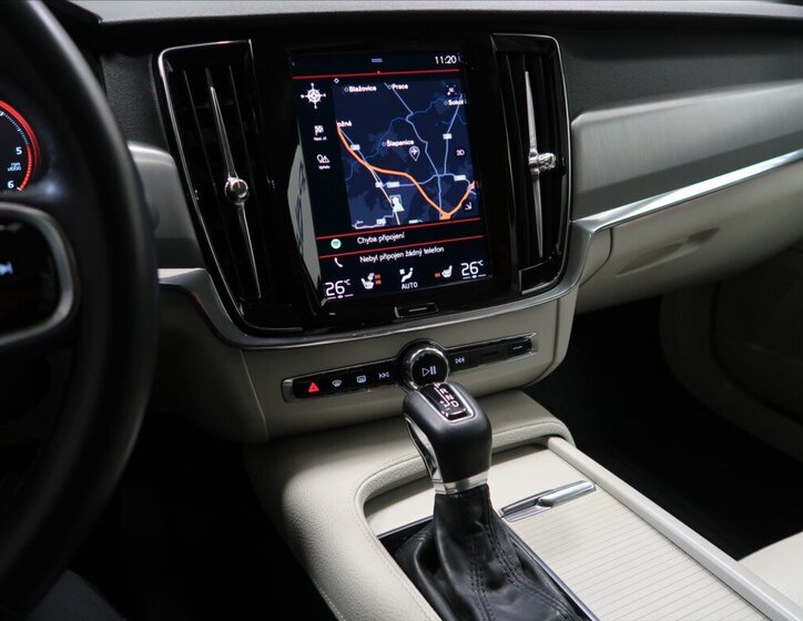 Volvo S90 Sedan 2,0 l 173 kw