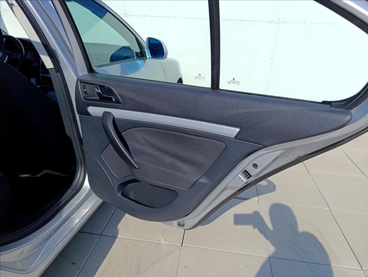 Škoda Octavia Liftback 1,6 l 77 kw