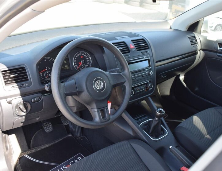 Volkswagen Jetta Kombi 1,4 l 90 kw