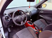 Nissan Juke SUV / Terénní 1,6 l 160 kw