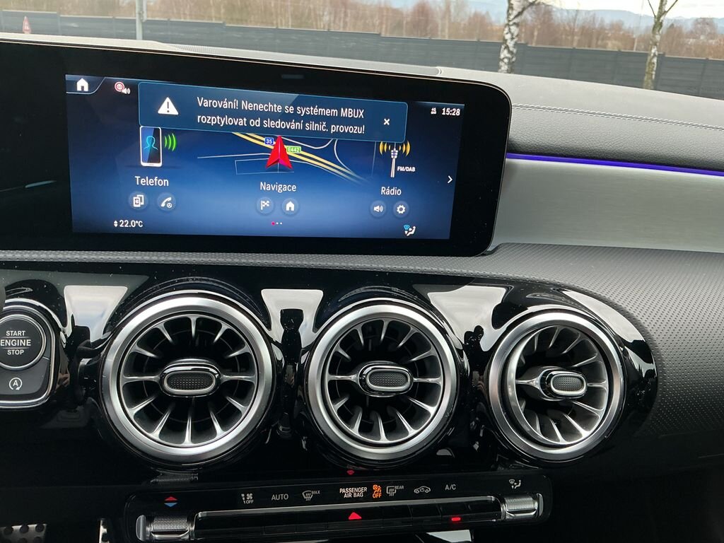 Mercedes-Benz CLA Sedan / Limuzína 2,0 l 110 kw