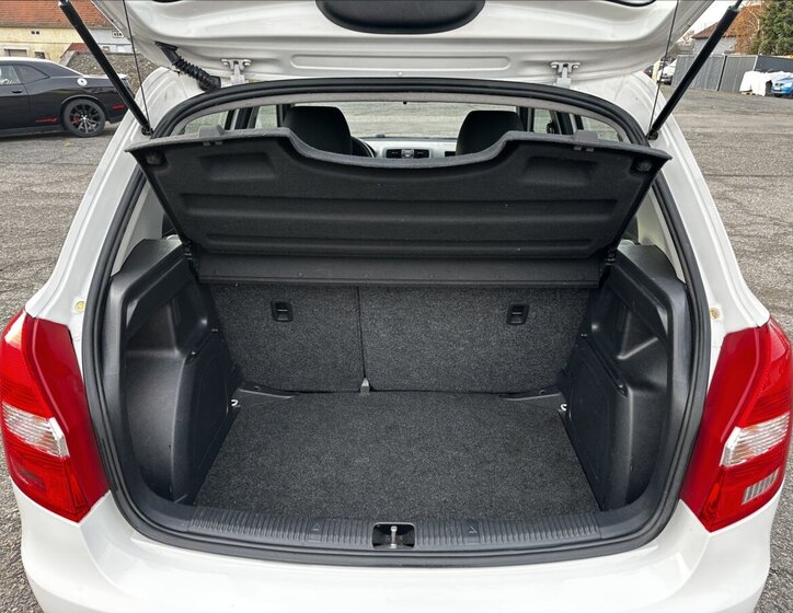 Škoda Fabia Hatchback 1,2 l 51 kw