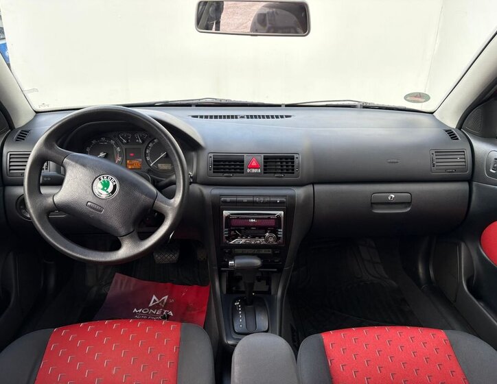 Škoda Octavia Liftback 2,0 l 85 kw