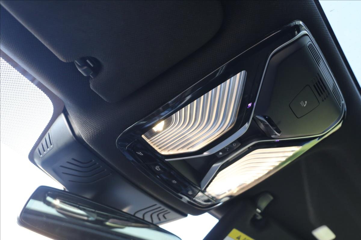 BMW Řada 7 Sedan / Limuzína 3,0 l 294 kw
