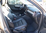 Volvo XC40 12
