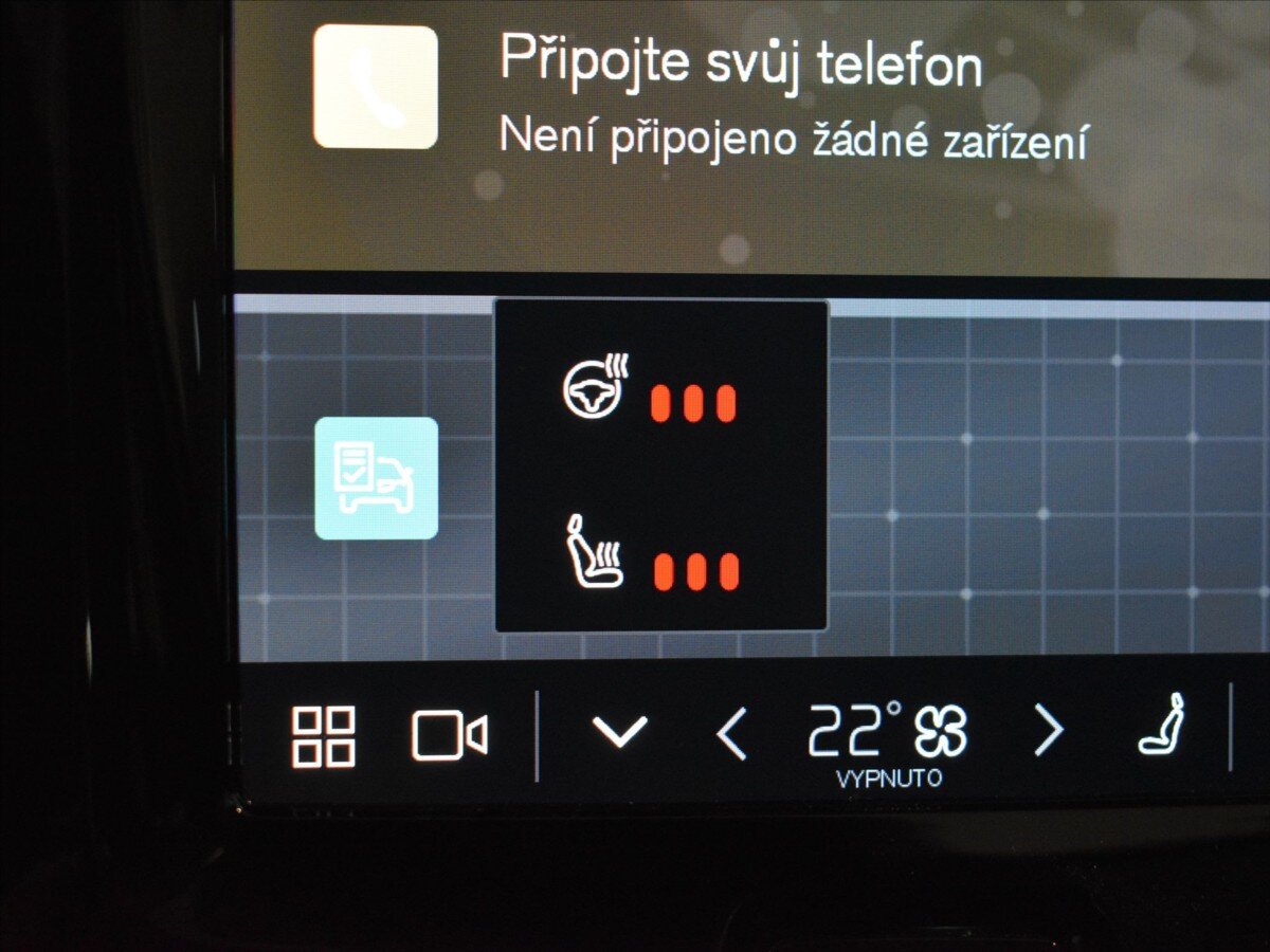 Volvo XC60 SUV / Terénní 2,0 l 145 kw