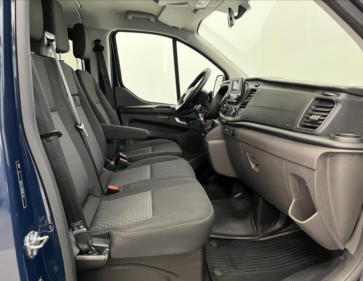 Ford Transit Custom Kombi 2,0 l 96 kw
