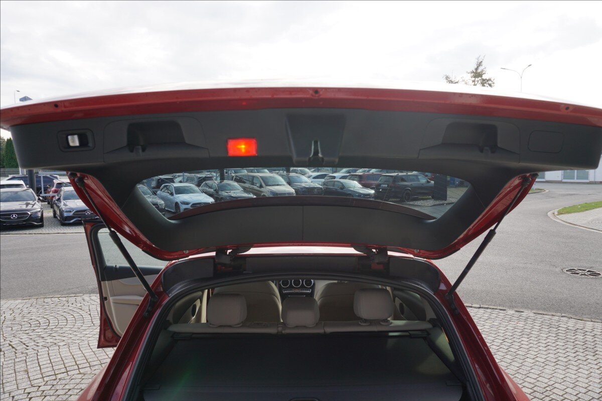 Mercedes-Benz GLC SUV / Terénní 2,1 l 125 kw