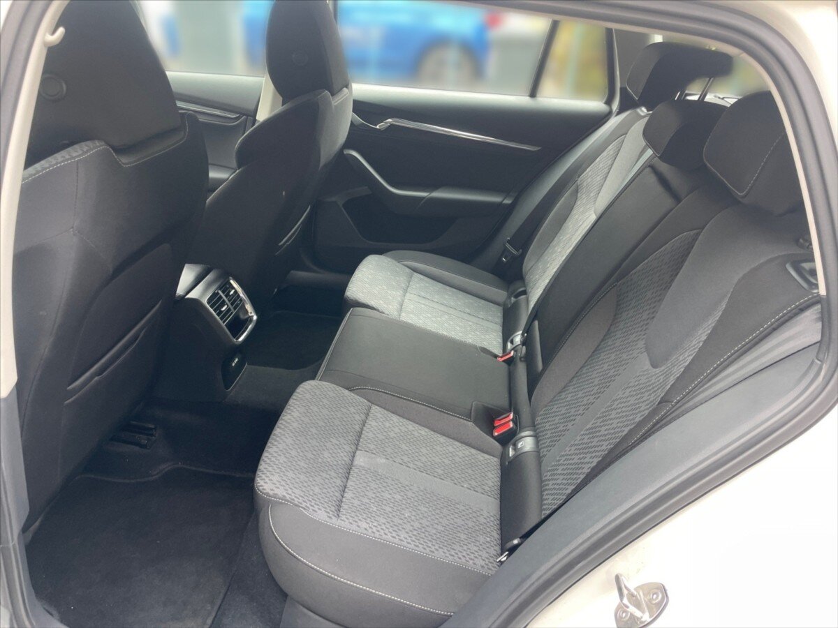 Škoda Octavia Kombi 1,5 l 110 kw