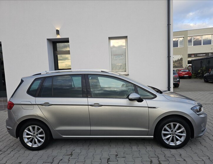 Volkswagen Golf Sportsvan 5