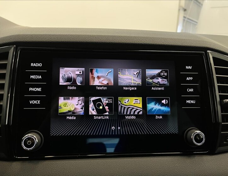 Škoda Karoq SUV 1,5 l 110 kw