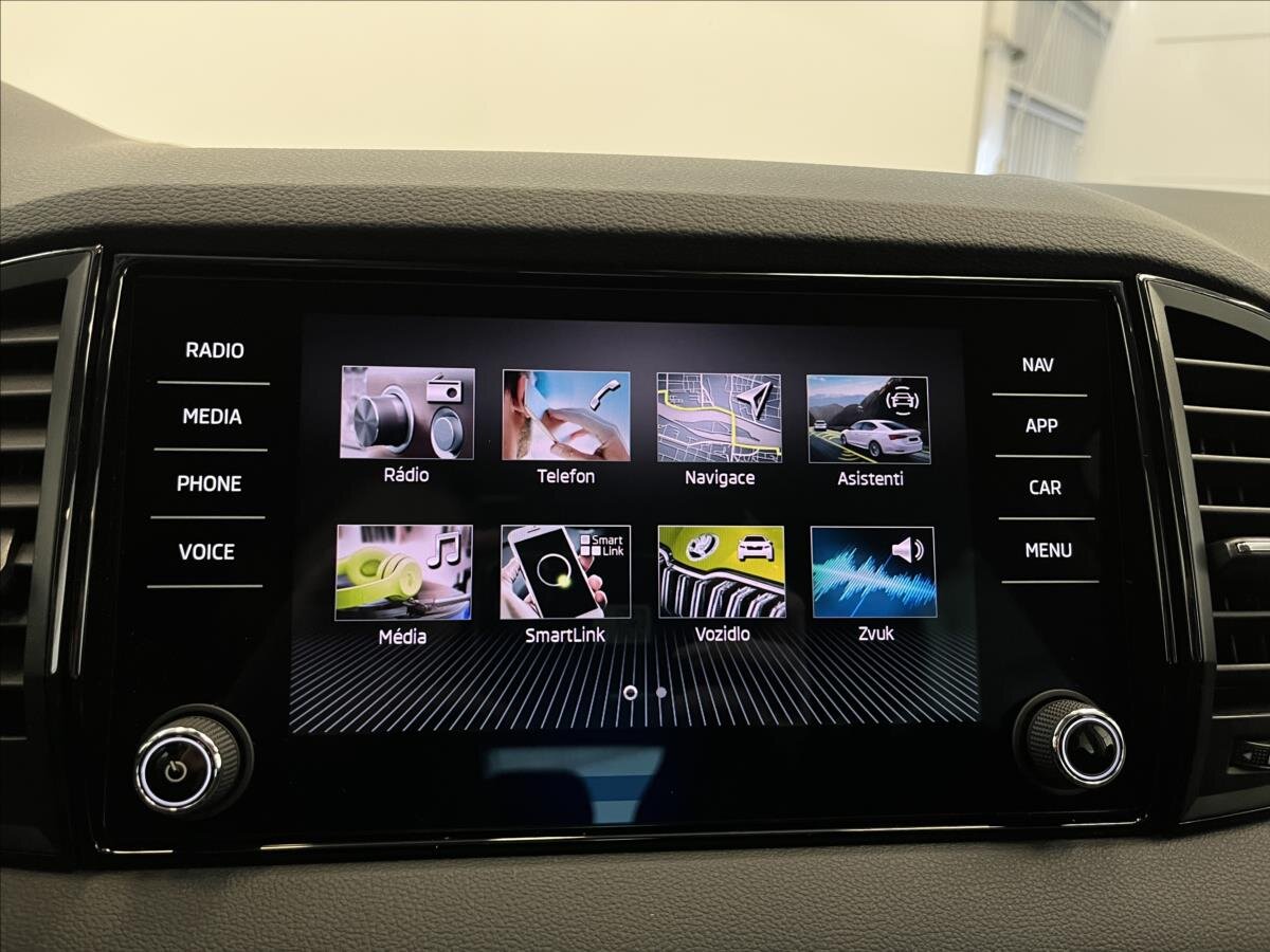 Škoda Karoq SUV 1,5 l 110 kw