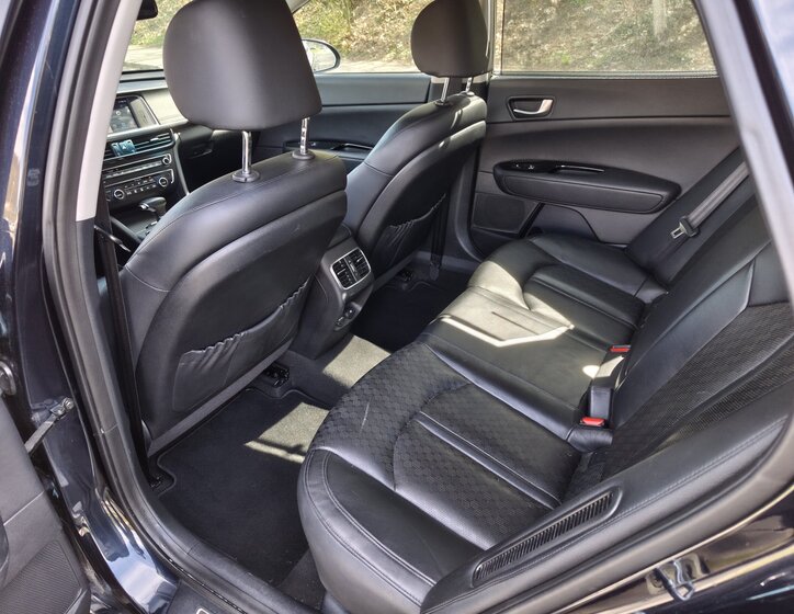 KIA Optima Sedan / Limuzína 2,0 l 115 kw