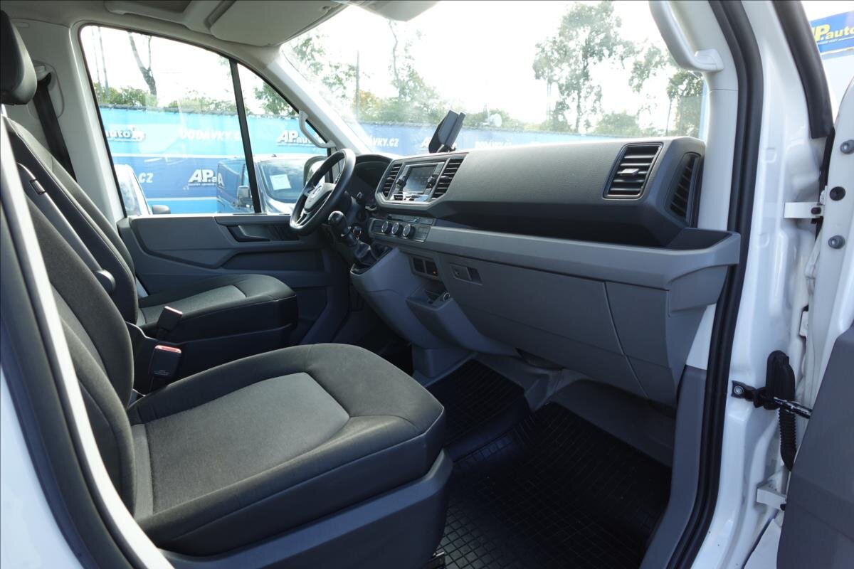 Volkswagen Crafter Skříň 2,0 l 130 kw